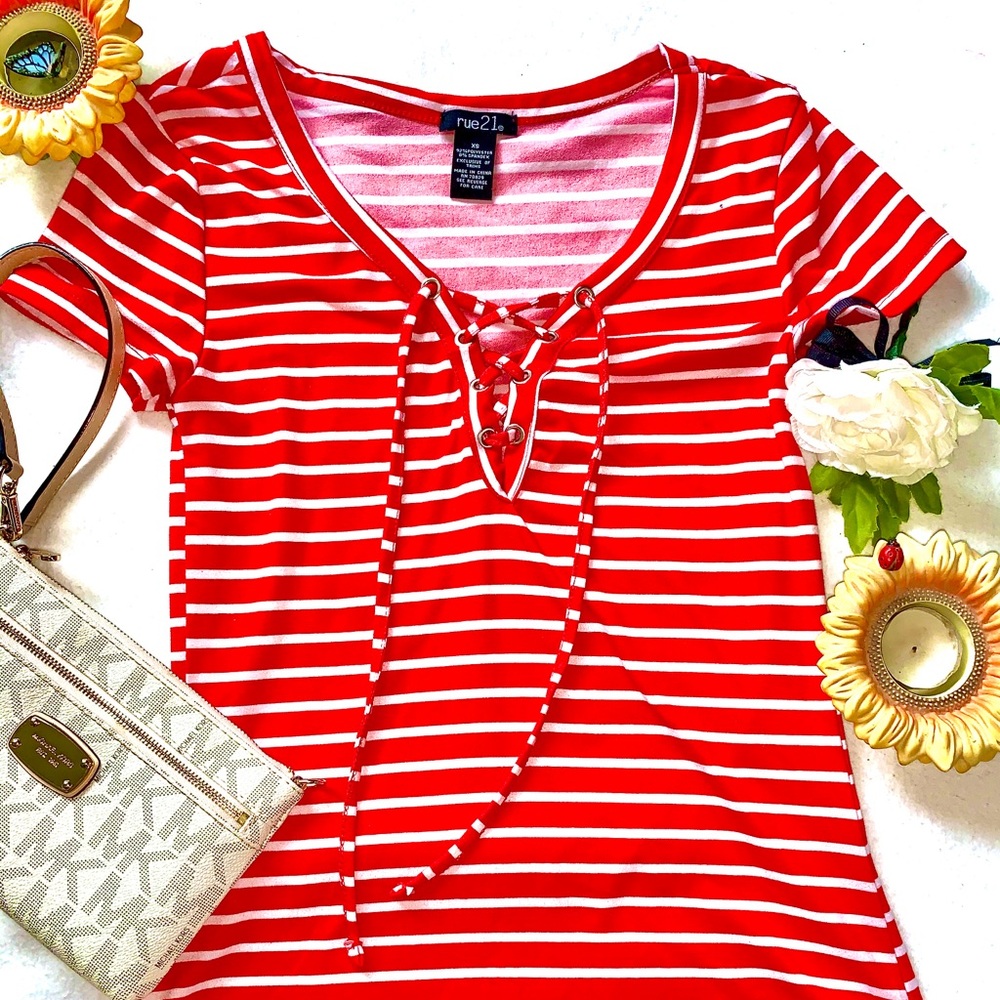 Rue 21 striped red and white tee